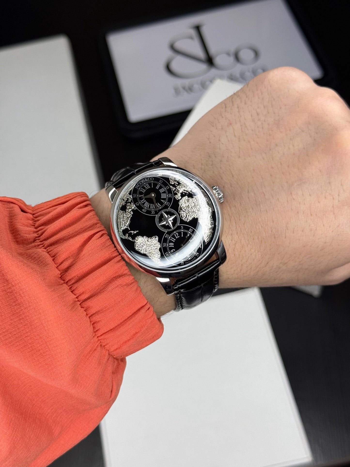 Luxury Dual Time Zone Men’s Watch – Automatic Movement | Leather Strap