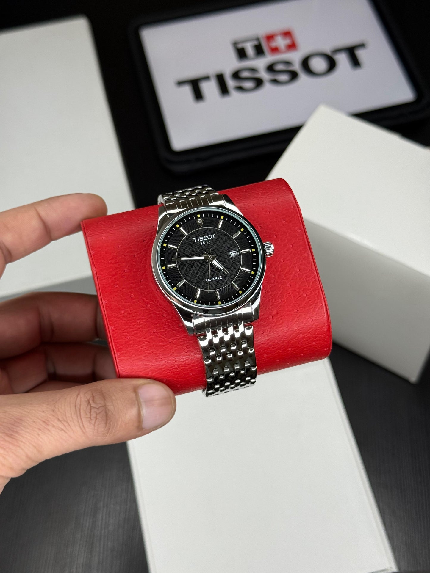 Classic Open-Back Men’s Watch | Silver Metal Strap | 41mm