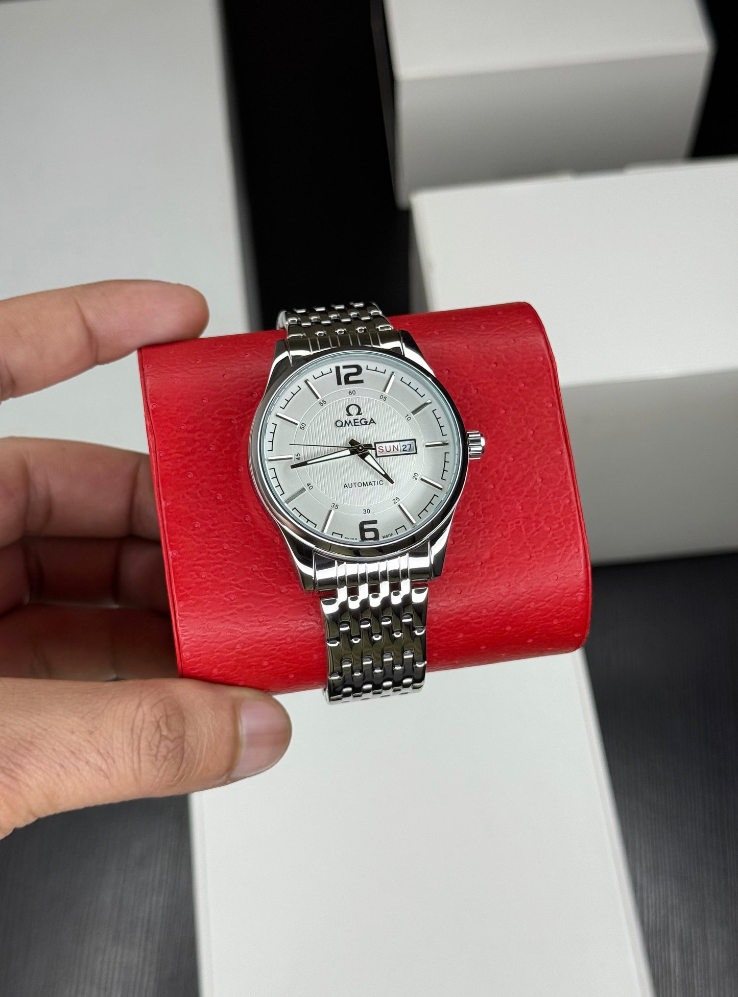 De Ville Hour Vision