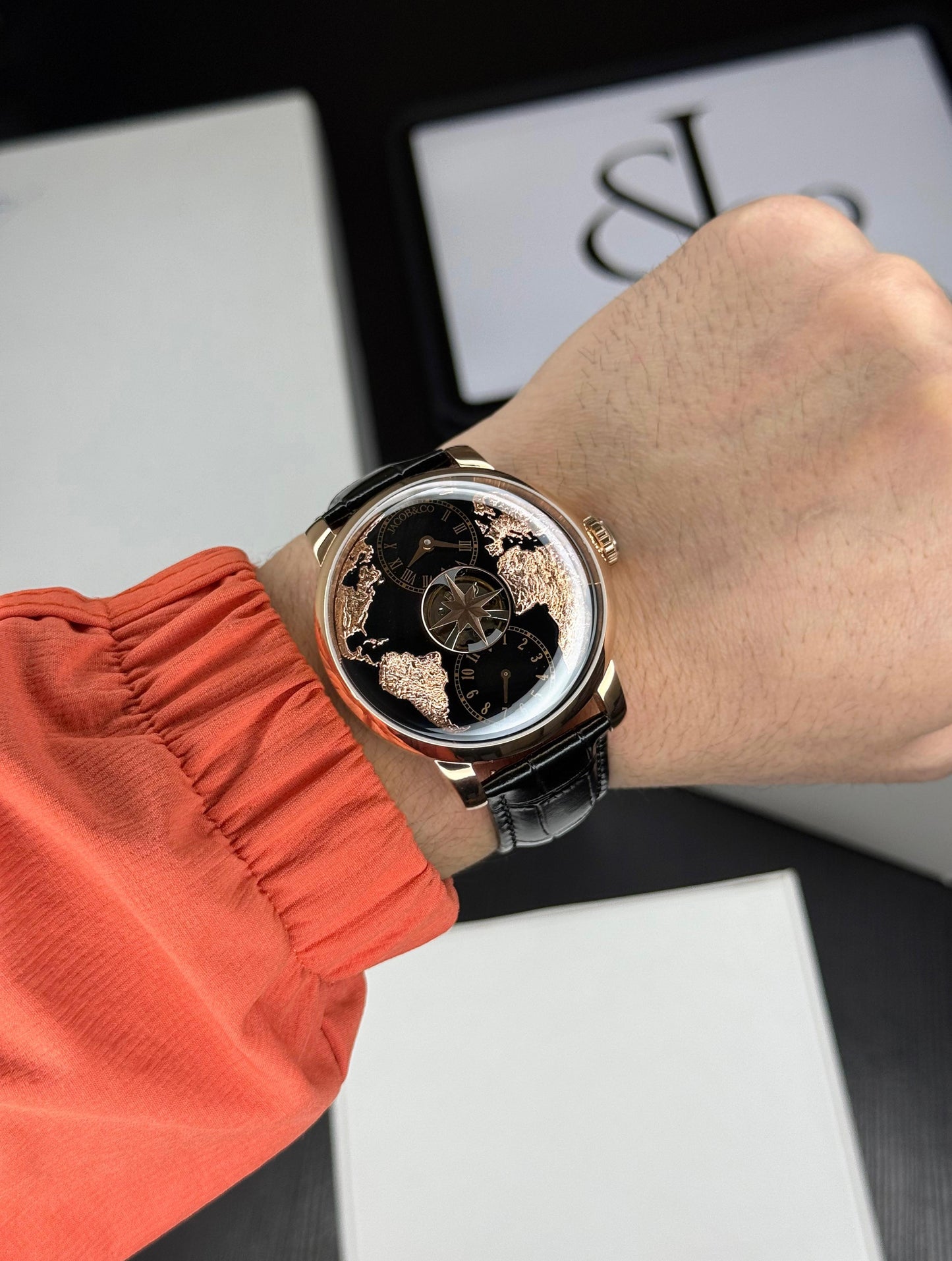 Luxury Dual Time Zone Men’s Watch – Automatic Movement | Leather Strap