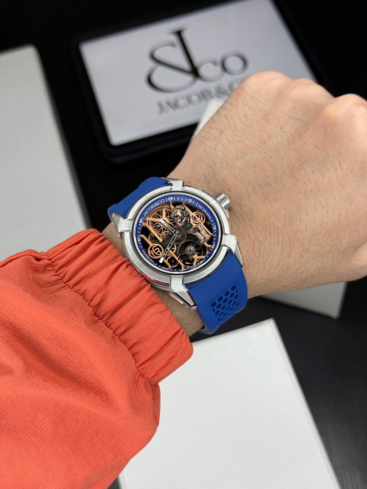 Luxury Gold Edition Men’s Automatic Watch – Blue Strap | Titanium Case