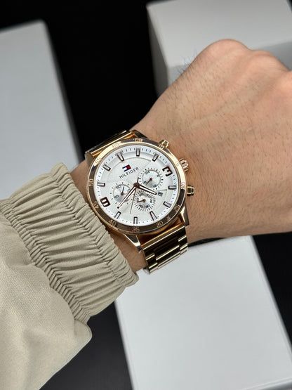 New Model Men’s Chronograph Watch – Metal Band | 42mm | Quartz