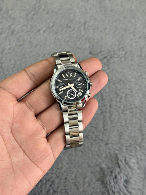 Trendy Silver Dial Girls Quartz Watch | Stylish & Sporty Design