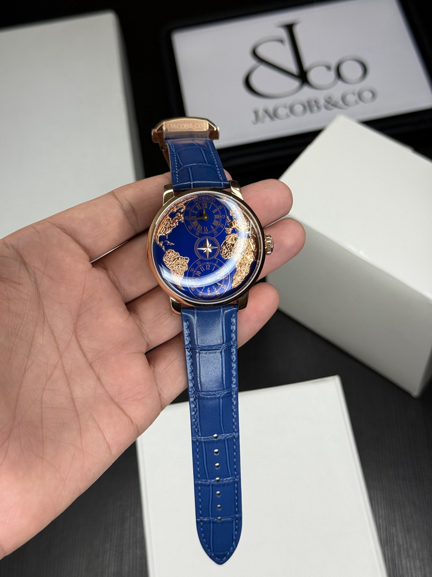 High-End Automatic Men’s Watch – Dual Time Display & Leather Strap