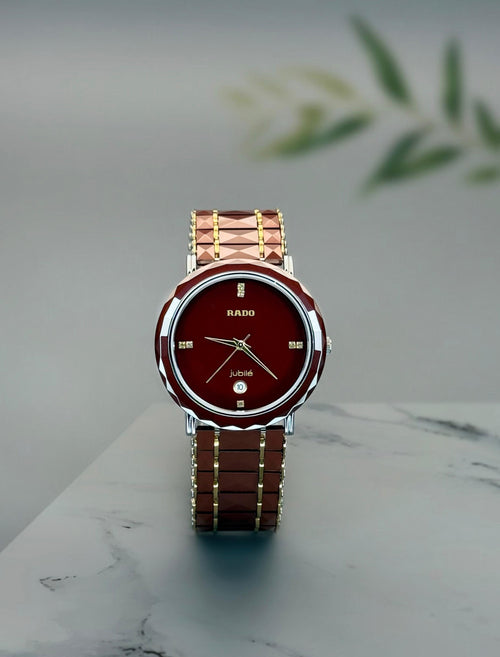 High-Tech Ceramic Men’s Watch with Slim Case Design