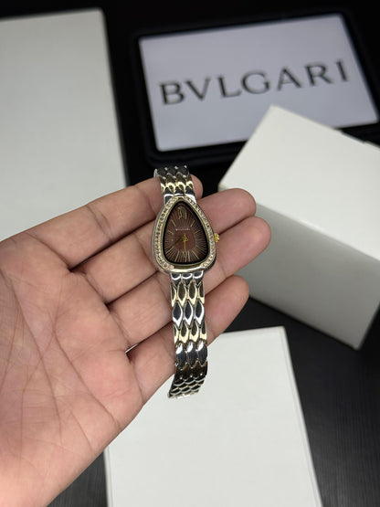 Elegant Two-Tone Bracelet Watch with Oval Dial