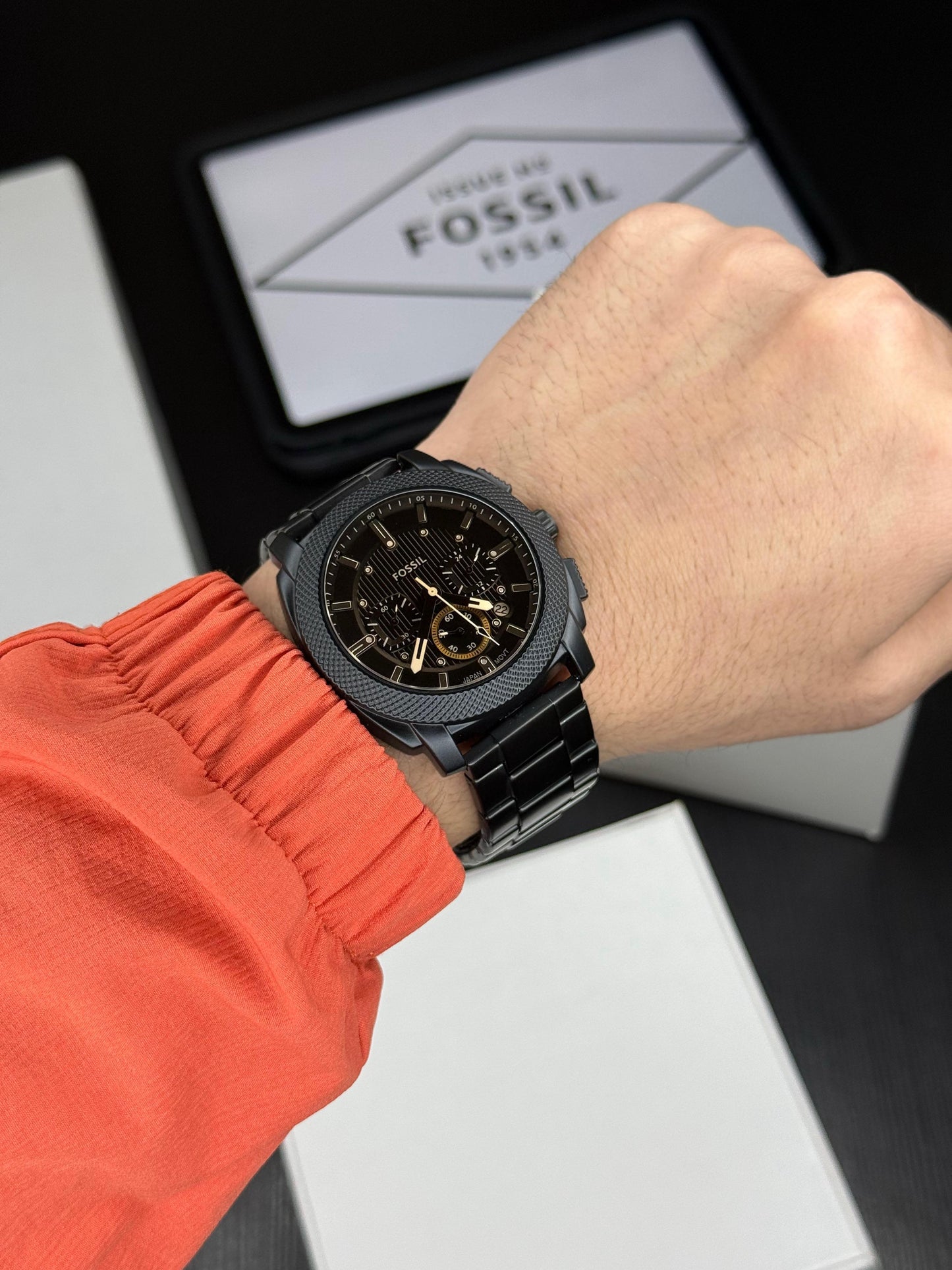 FS 4682 | Machine Analog Watch