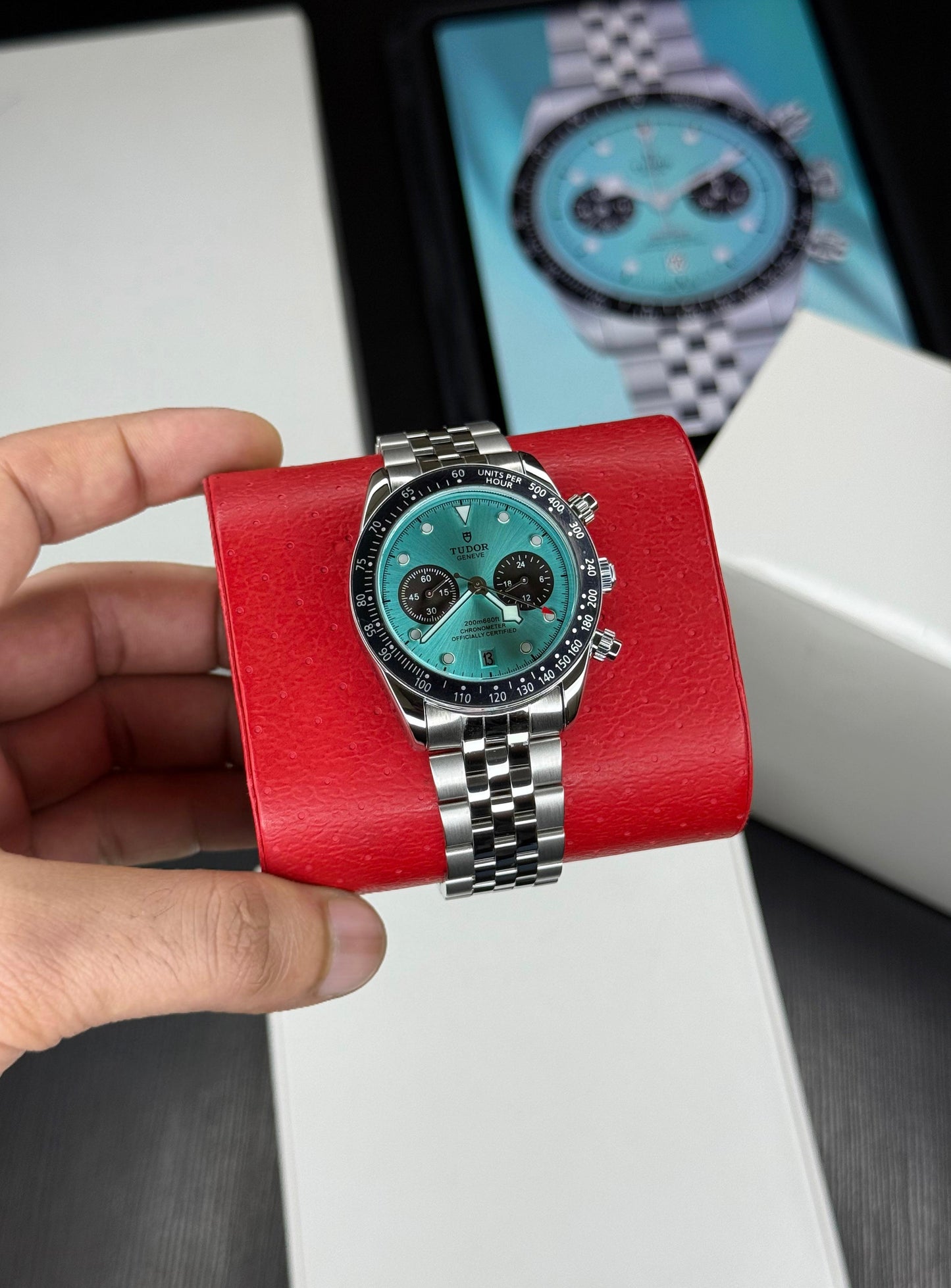 Black bay Chronograph Falmingo Blue